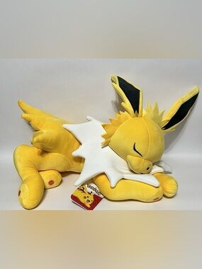 Jolteon and vaporeon Pokémon Plush